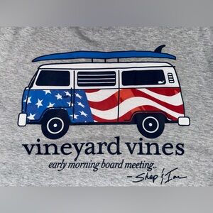 Vineyard vines, men’s size large never worn